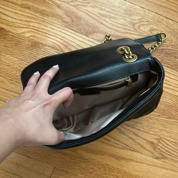 Chainlink Shoulder bag • priced to ship asap - Picture 6 of 7